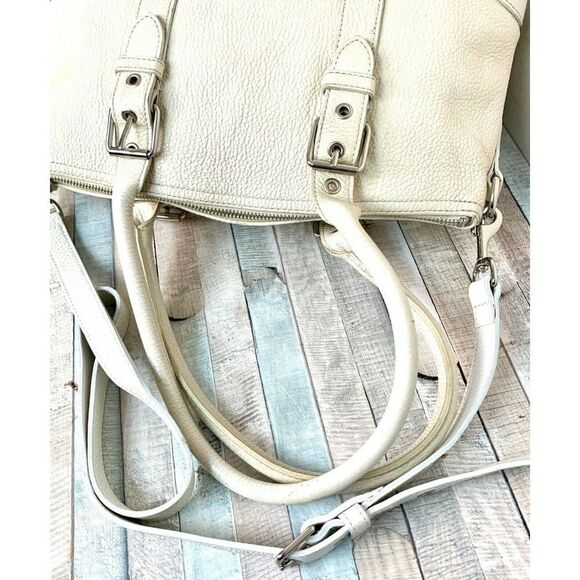 Dooney & Bourke All Weather Leather CREAM IVORY PEBBLED LEATHER ZIP SHOULDER BAG - Picture 9 of 11